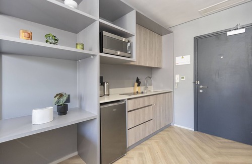 Cape Town City Centre Apartment | One Thibault 2003