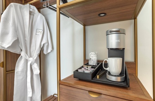 French Quarter Hotel | ONE11 Hotel