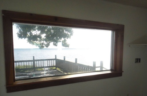 Constantia House | Oneida Lake-Private sleeps six brand new ac in brms - 20 MILES N OF SYRACUSE