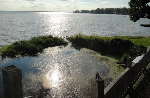 Constantia House | Oneida Lake-Private sleeps six brand new ac in brms - 20 MILES N OF SYRACUSE
