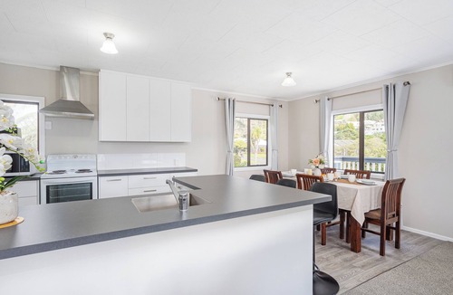 Onemana House | Onemana Magic - Onemana Holiday Home