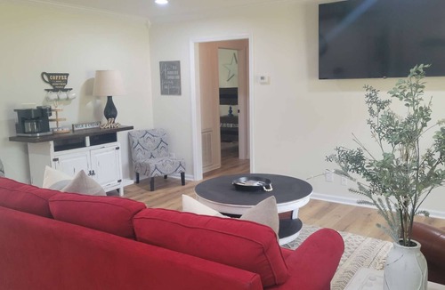 Albertville House | Only 2 blocks from the North entrance of Sand Mountain Park and Amphitheater!