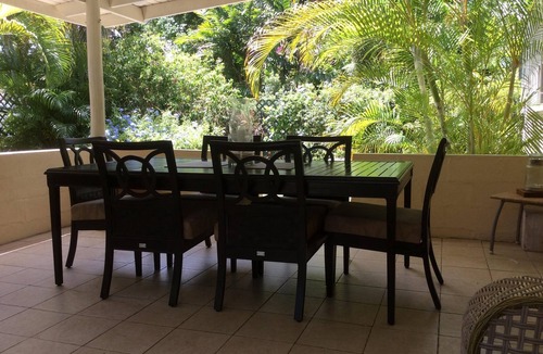 Sunset Crest Cottage | Only 3 mins walk to Beach and Beach Club