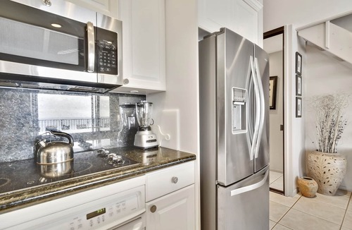 Honokowai Condo | Only a few days open in June '26! Book now a discounted rate. Oceanfront Views!