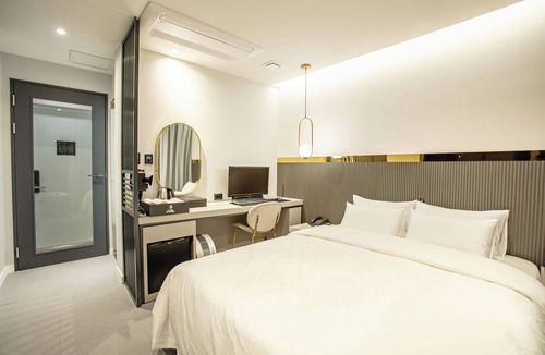 Wonju Hotel | onthemoon