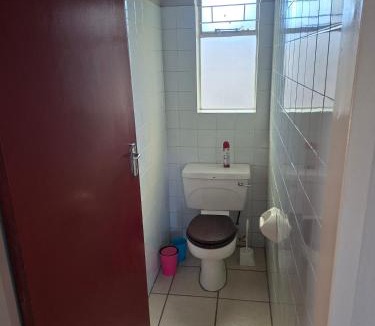 Newcastle Bed & Breakfast | Oolele BnB Newcastle