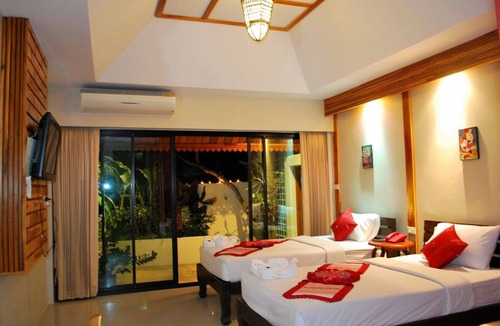 Pua Hotel | Oopkaew Resort