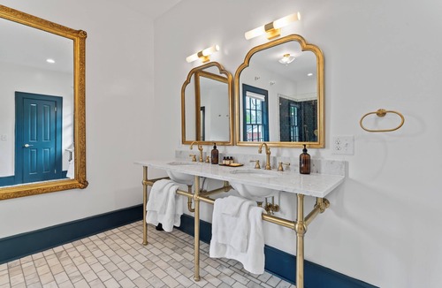 Shelby Bed & Breakfast | Opal and West House