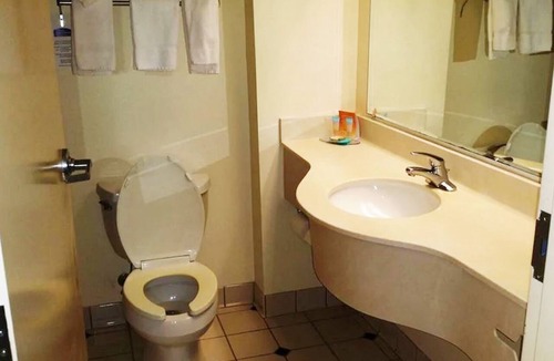 Altamonte Springs Hotel | Opal Hotel & Suites