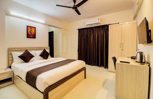 Mundhwa Hotel | Opal Suite Rooms