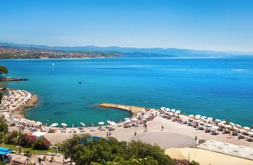 Opatija House | Opatija Rooftop Terrace 2bd Loft by the Slatina Beach
