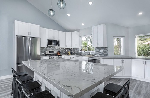 Aviara House | ~OPEN 7/27-30! Beachy Lagoon Getaway! Pool & Spa, Pets OK, Remodeled!~