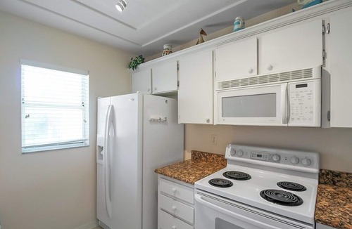 Plantation Condo | Open and airy 2 BR/2 BA condo in Plantation Golf and Country Club - Par 3