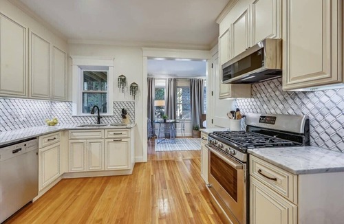 Forest Hills - Woodbourne Condo | Open-Concept 5BR Condo | Jamaica Plain & T Walk