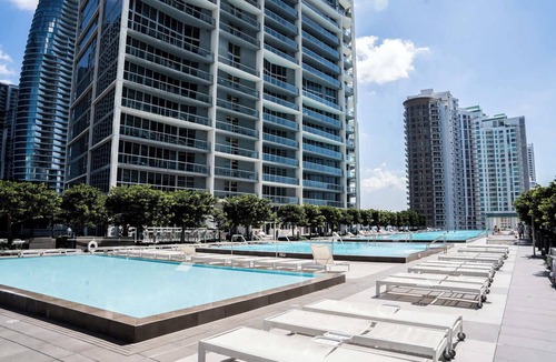 Downtown Miami Apartment | Open-Concept Brickell Suite | Urban Core
