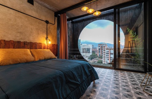 Astorga Apartment | Open Concept Penthouse Loft @ Nido Sky: Unit 18