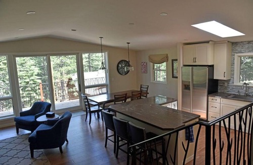 Montgomery Estates House | Open for the 4th of July! Updated Tahoe Home 4 Bedrooms-