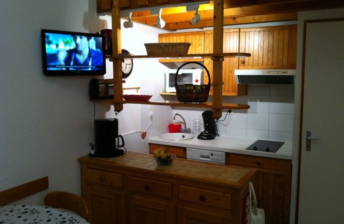 Oz-en-Oisans Apartment | Open from 2/12/24. Apartment at the foot of the slopes, Oz resort, Alpe d'Huez