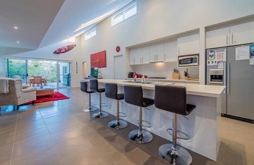 Smiths Beach House | Open plan home on Barramundi Ave, Smiths Beach
