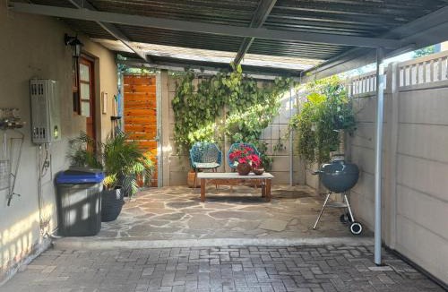 Belville Apartment | Open Room Comfort