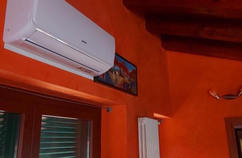 Saronno Apartment | Openspace Attic Apartment with terrace, Wi-Fi