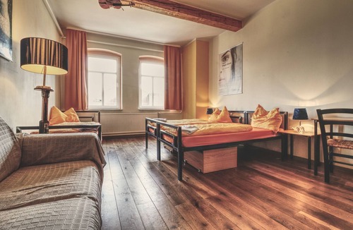 Erfurt Old Town Hostel | OPERA Hostel