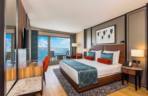 Kabatas Hotel | Opera Hotel Bosphorus - Preferred Hotels and Resorts