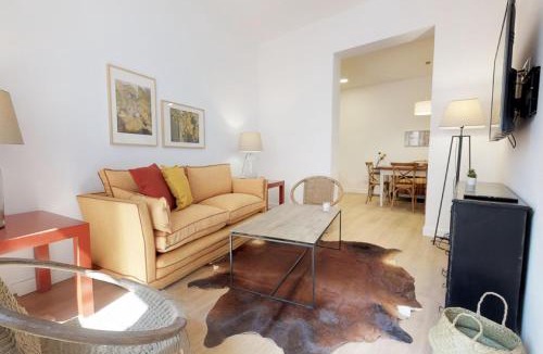 Palacio Apartment | Opera II