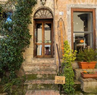 Calcata Historic Town House | Opera Suites - Le notti bianche