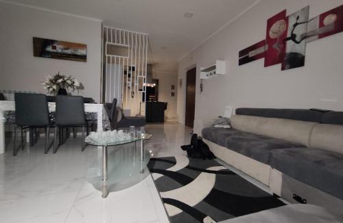 Boscotrecase Apartment | oplonti home