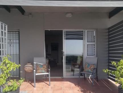 Gansbaai Apartment | Oppi Kus 35 Seafront