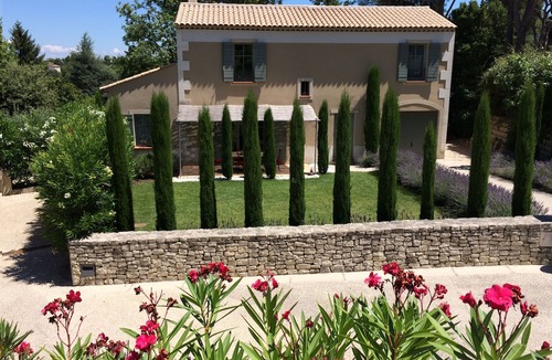 St.-Remy-de-Provence Villa | Opulent Private Villa. Private Heated Pool, 5 minute drive to center