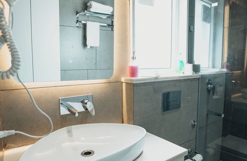 Green Park Hotel | OPUS