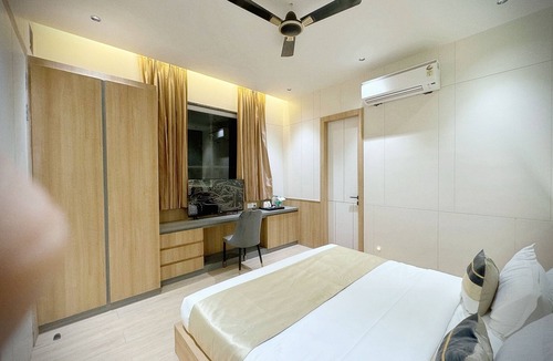 Green Park Hotel | OPUS