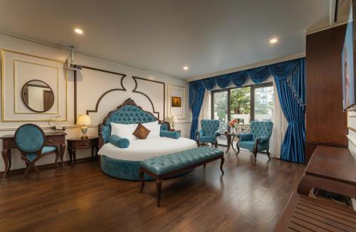 Ha Dong Hotel | ORA Hotel