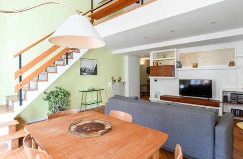 Quartieri Spagnoli Apartment | Orabon Suite By Dimorra