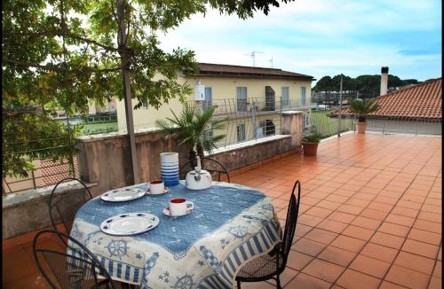 Minturno Apartment | Orange Garden