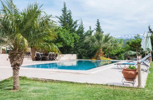 Agia Villa | Orange Tree Garden Villa