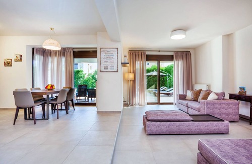 Kassandra Villa | Orange Tree Villas