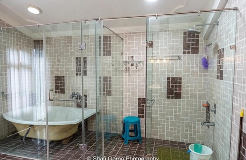 Nishat-Shalimar Hotel | Orania