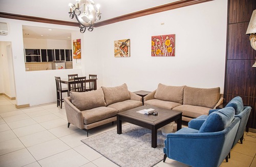 Qurish Street Apartment | Orans Suites
