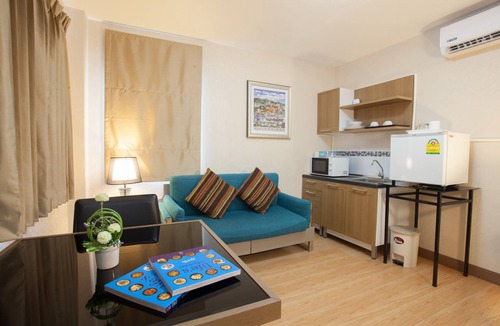 San Sai Apartment | Orawan Suites