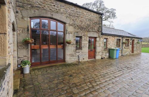 Fourstones Near Bentham House | Orcaber Farm Barn