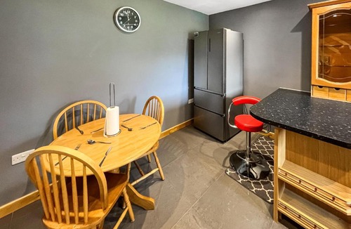 Etchinghill Apartment | Orcadians
