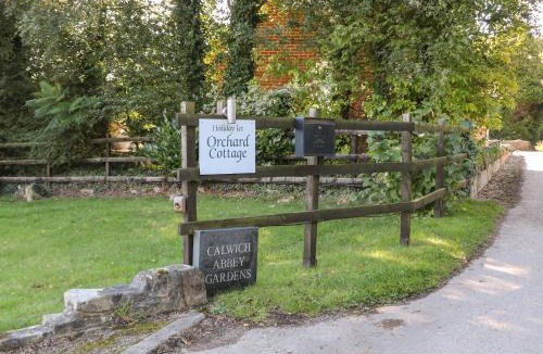 Calwich House | Orchard Cottage