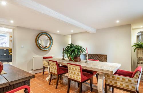 Wighton House | Orchard Farmhouse