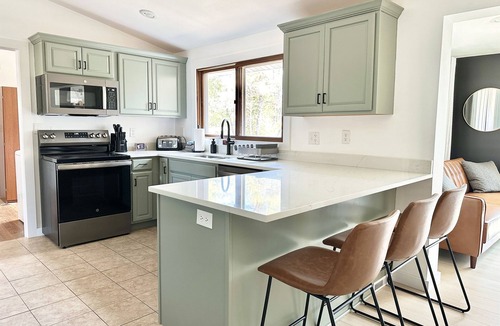 Fish Creek House | Orchard Ranch - Fish Creek | Sleeps 10 Trails Coffee Bar Snowshoes