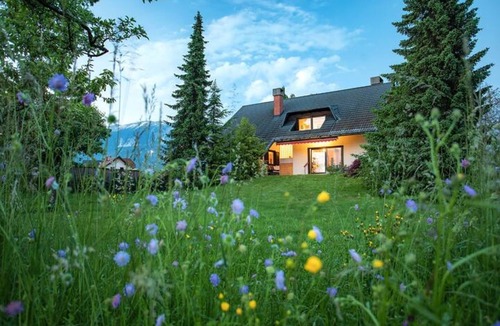Zasip Apartment | Orchard Villa, Lakes Bled and Bohinj