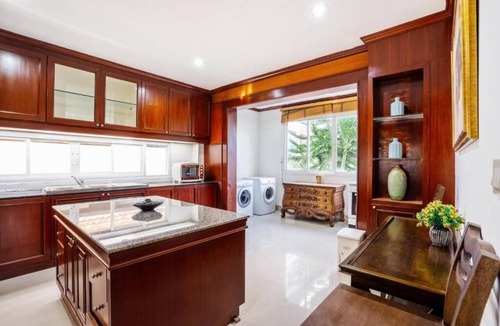 Ratsada Villa | Orchid Pool Villa Phuket