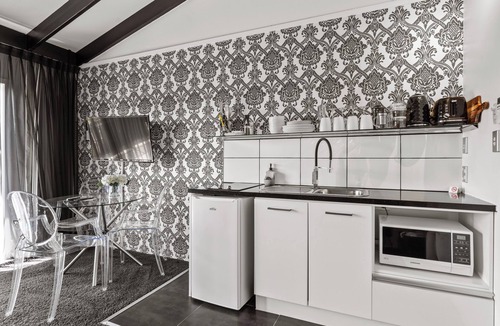Orewa Apartment | Orewa Beachcomber